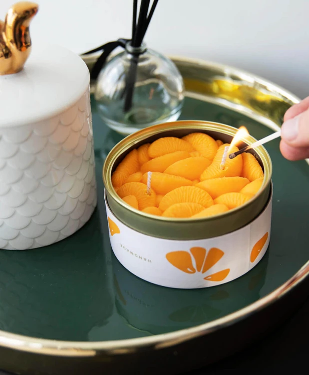 Świeca sojowa Peeled Tangernies